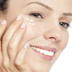 Kem dưỡng vùng mắt